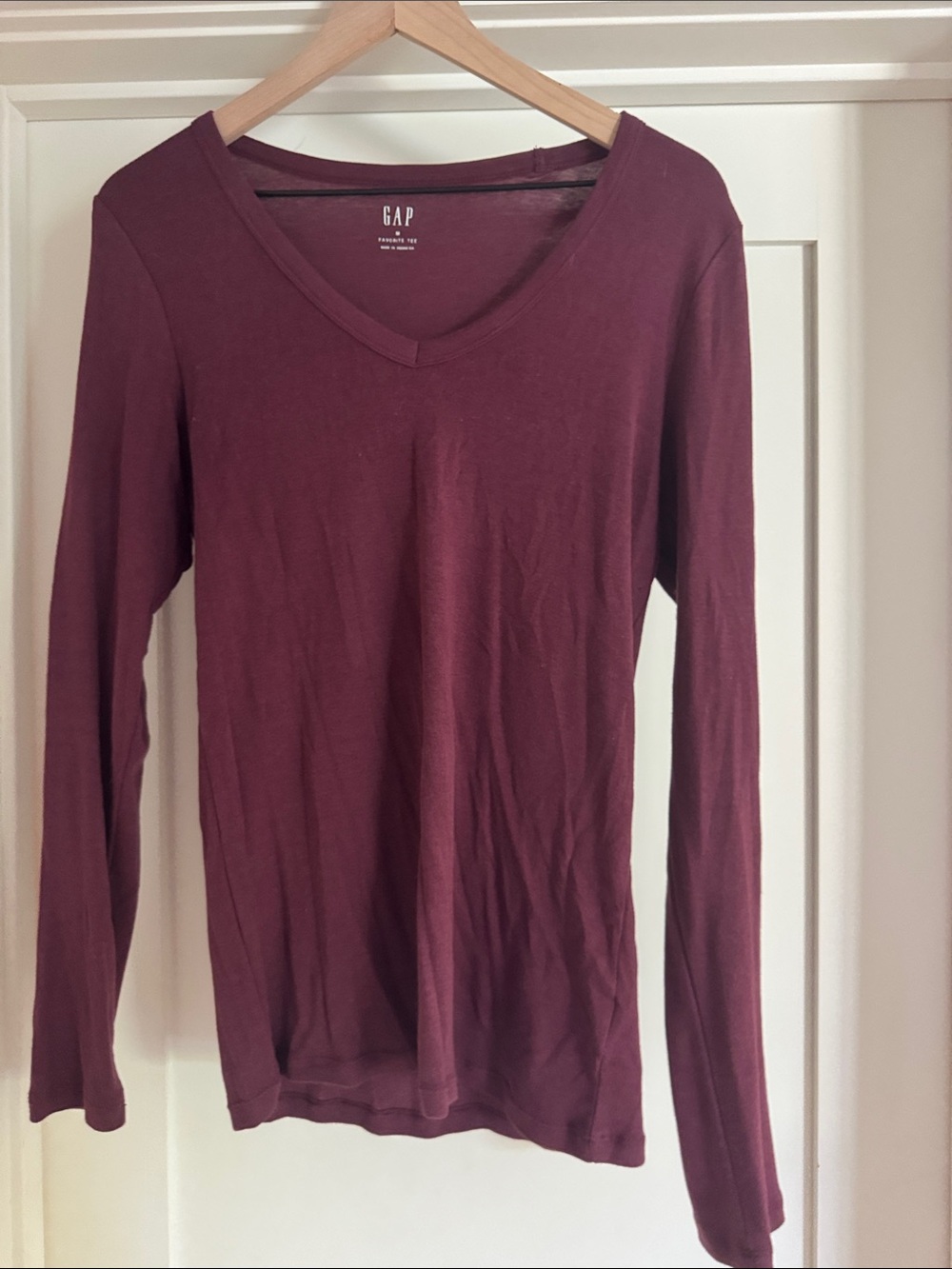 GAP Long Sleeve V-Neck Top - Wine